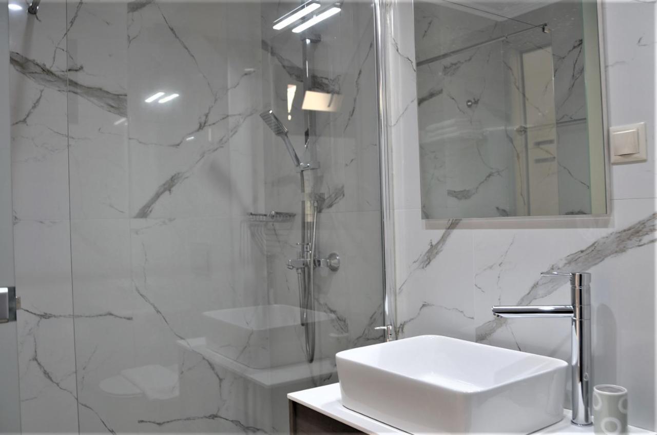 Pagiatakis Suites Парга Экстерьер фото